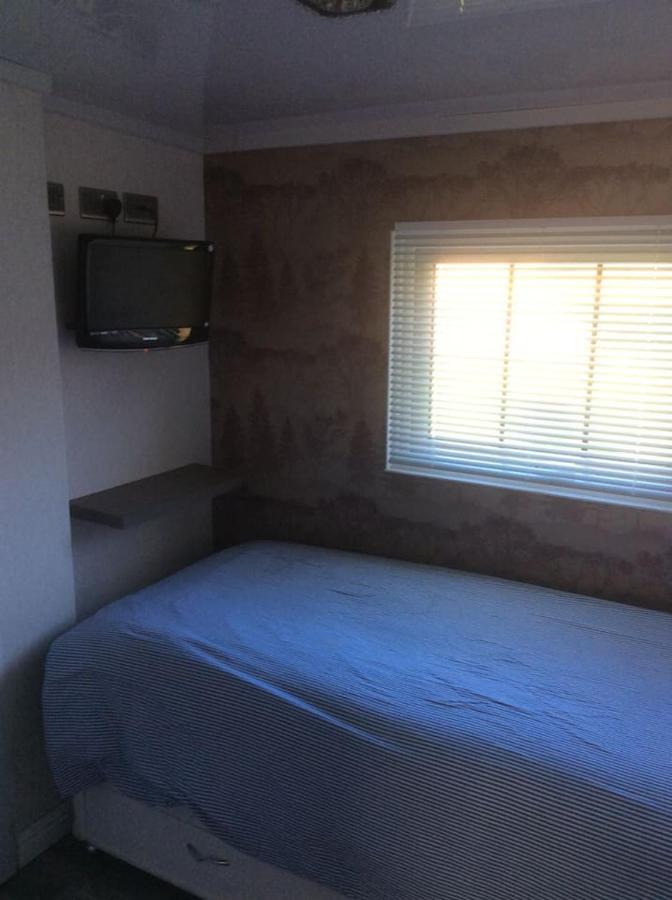 Appartamento Woodland View - A Place To Escape Swynnerton Esterno foto