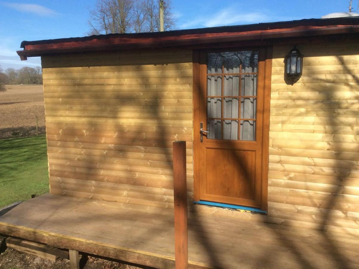Appartamento Woodland View - A Place To Escape Swynnerton Esterno foto