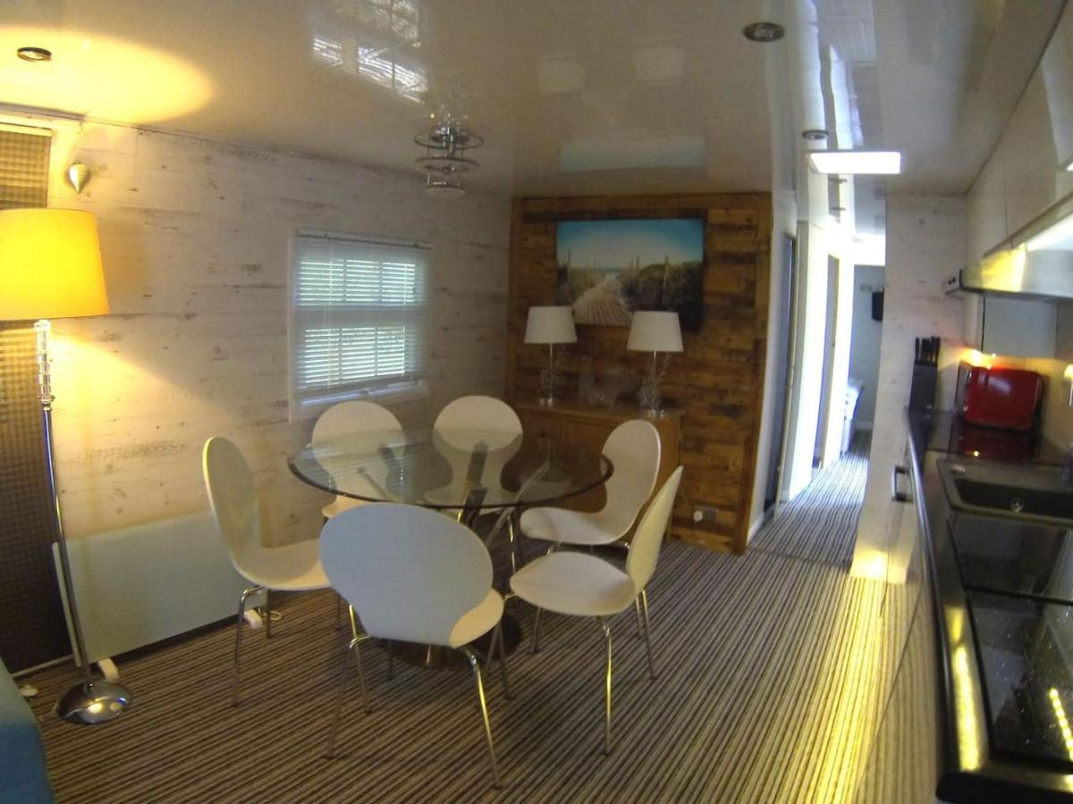 Appartamento Woodland View - A Place To Escape Swynnerton Esterno foto